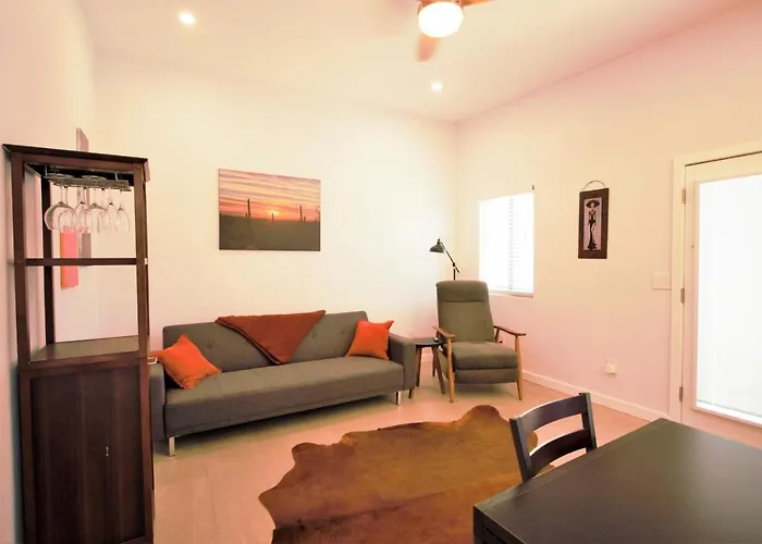 Modern Executive W/ Kitchenette And Laundry Maison d'hôtes *