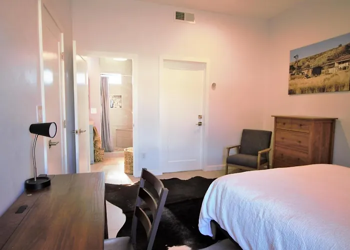 Modern Executive W/ Kitchenette And Laundry Maison d'hôtes *